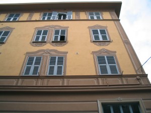 4A-decorazione-facciata-trompe-l'oeil-Teatro-Verdi-Riviera-Ligure